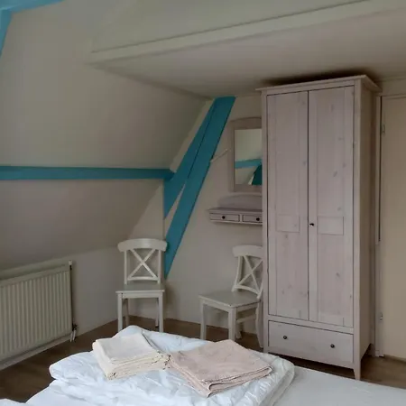 Holiday home Het Dijkstuk