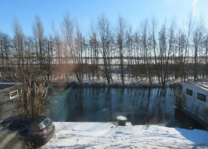 Het Dijkstuk Holiday home