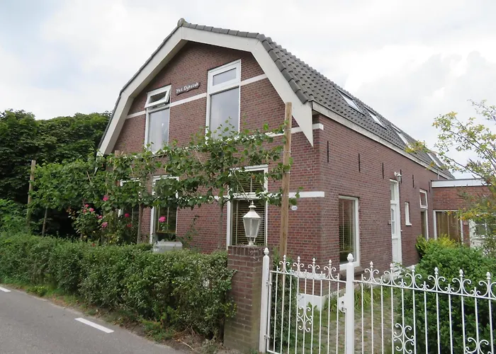 Het Dijkstuk Holiday home